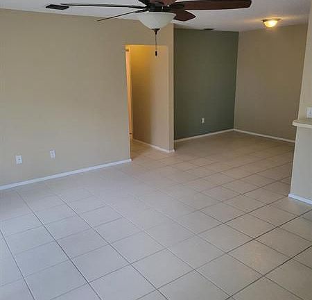 2nd image of 3904 NW Cinnamon Cir