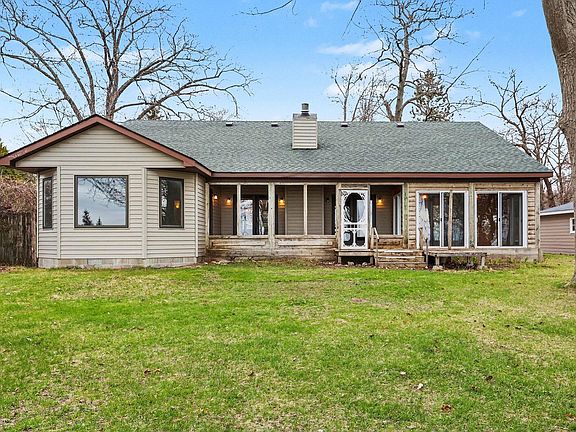 5th image of 3044 E Augres Ave