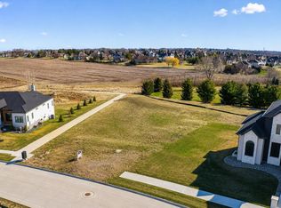 1826 Breckenridge St, Cedar Falls, IA 50613