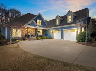 3 Fife Ct, Simpsonville, SC 29681