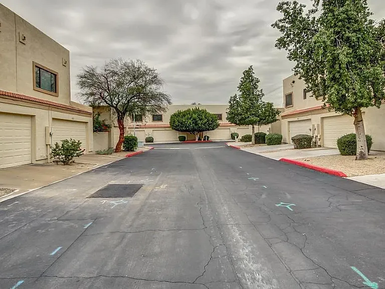 4826 W New World Dr — Photo 19