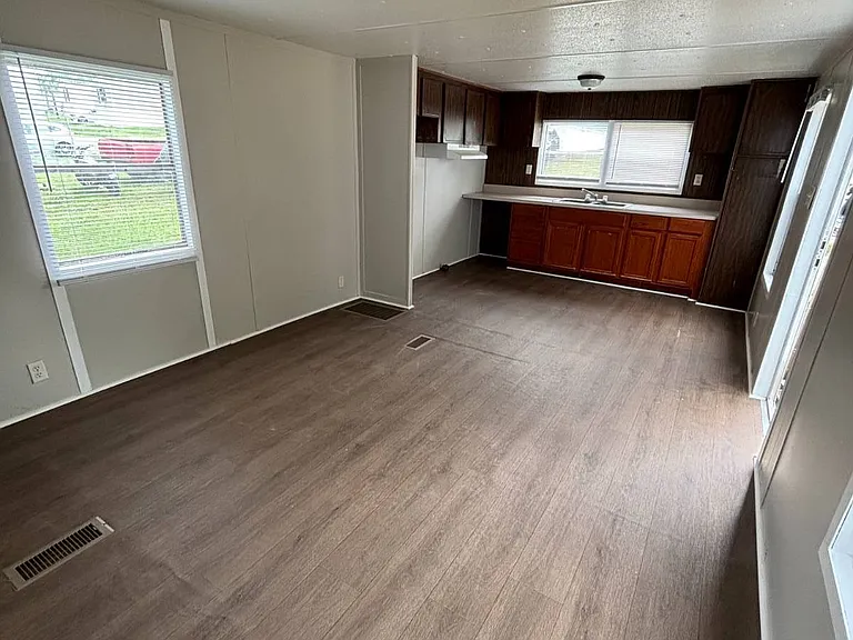 231 Dakar Dr #72 — Photo 4