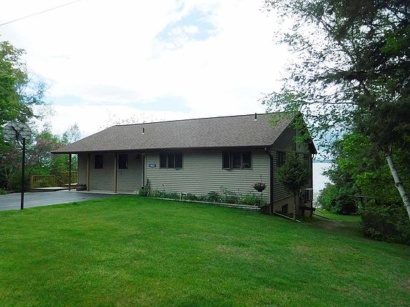 5th image of 1603 Wawaushnosh Dr
