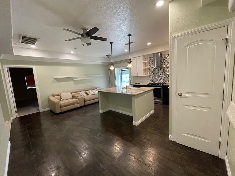 5219 N Muscatel Ave — Photo 7