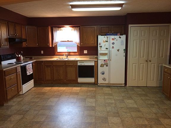 4th image of 65 Berley Wood Ct