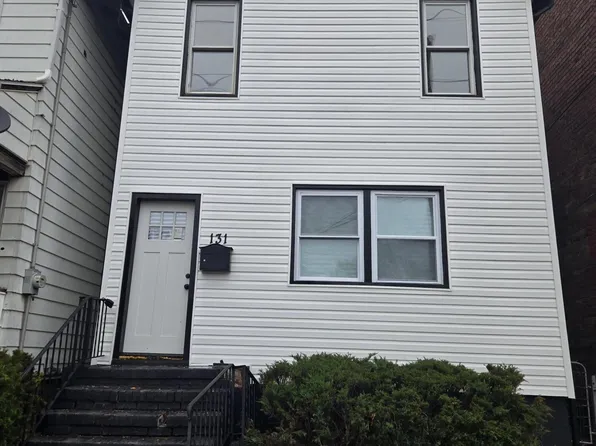 131 Academy St, Wilkes Barre, PA 18702