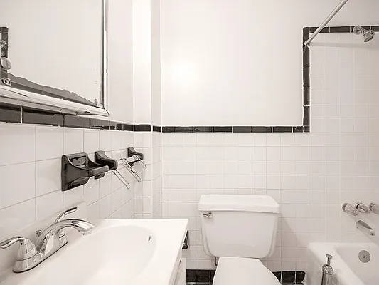 Rented by Zumper Inc | media 6