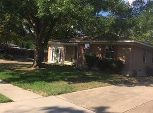 948 Pebblebrook Dr, Lewisville, TX 75067