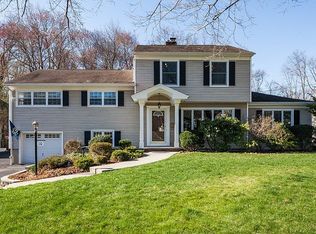 10 Afton Dr, Florham Park, NJ 07932