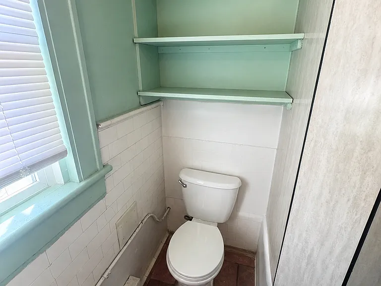 1017 Vine St — Photo 25