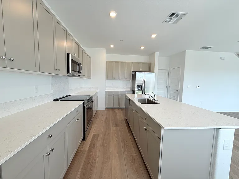 8372 Valpane Way — Photo 18
