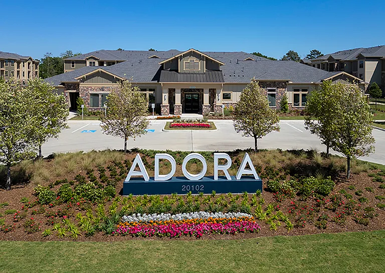 Adora at Rosehill — Photo 1