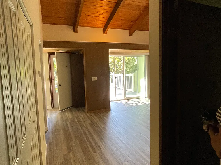 9459 SW Tauchman St #9459 — Photo 5