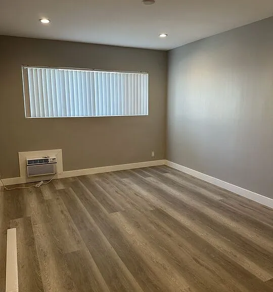 326 S Serrano Ave #4 — Photo 10