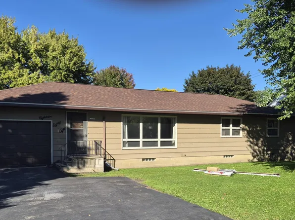 1888 Gilmore Ave, Winona, MN 55987