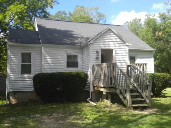 3910 Aurelius Rd, Lansing, MI 48910