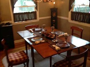 42 Waldron Ave, Warwick, RI 02888