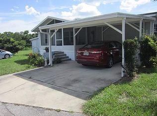89 Hillsborough Dr, Sorrento, FL 32776