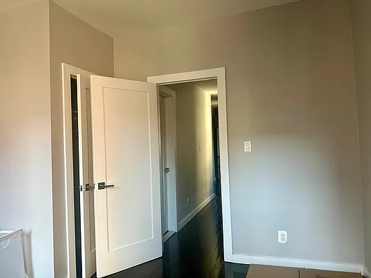 Rented by Premier One Realty LLC | media 15