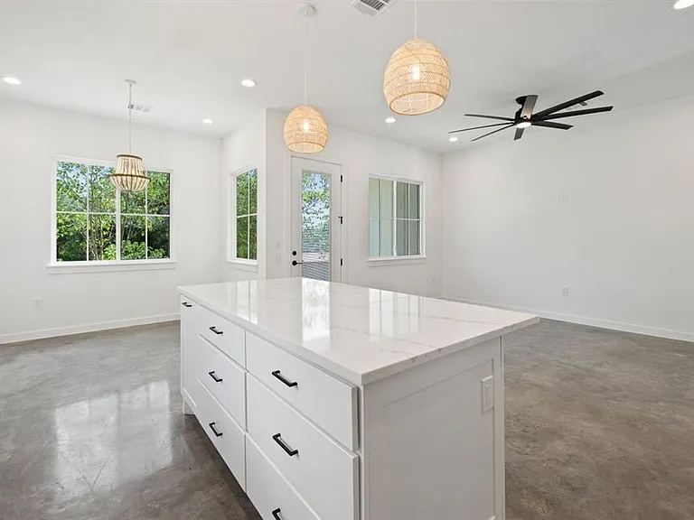 Kitchen island