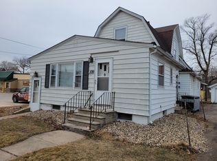 109 5th St NW APT 2, Austin, MN 55912