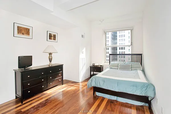 Rented by Town Residential | media 21