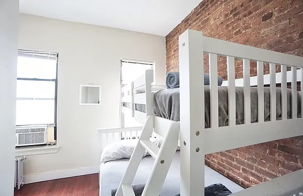 Rented by Hagstrom Management Inc | media 21