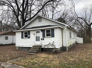 709 Fairland St, Benton, IL 62812