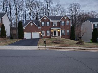 5016 Leatherback Rd, Woodbridge, VA 22193