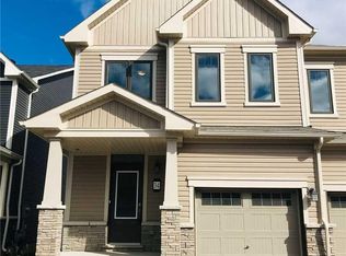 7789 Kalar Rd #34, Niagara Falls, ON L2H 0T4