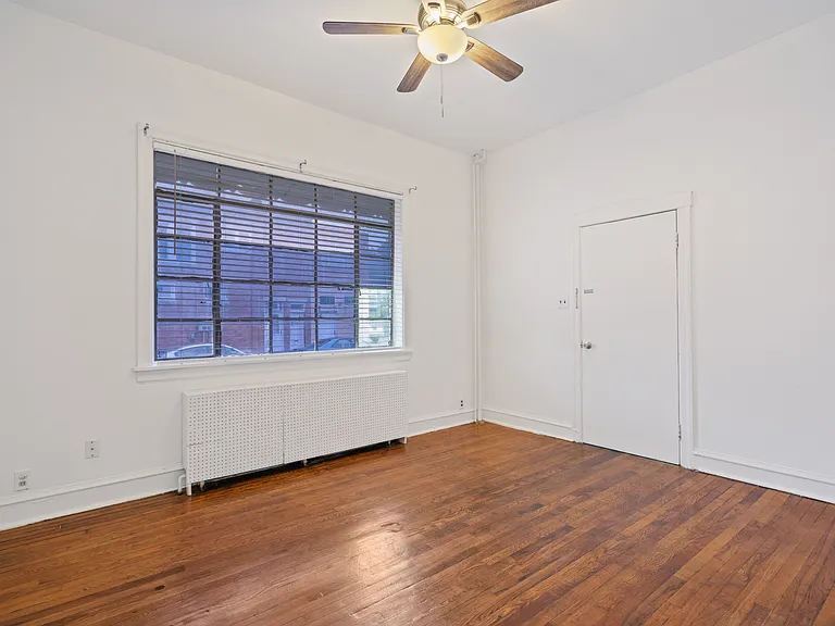 156 Chestnut Ave #1F — Photo 6