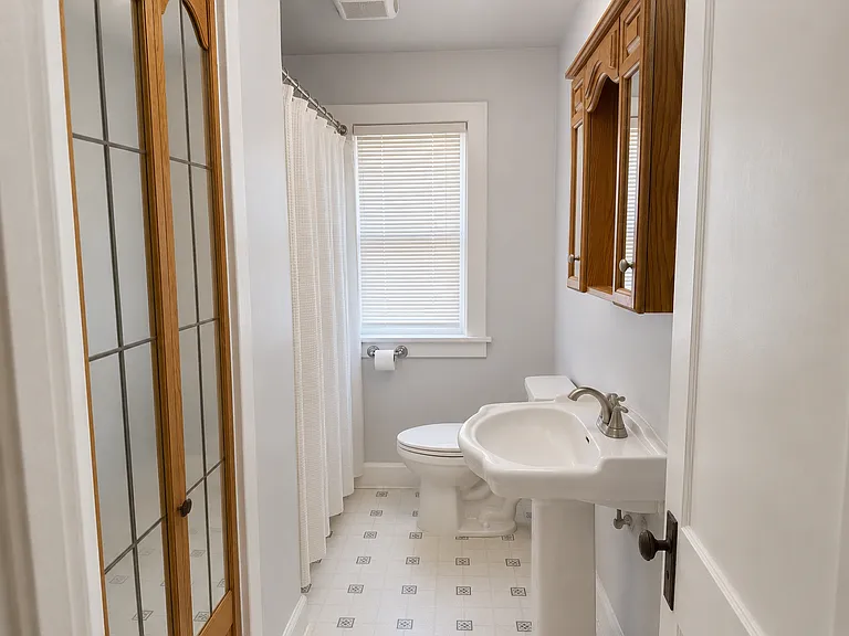 903 W College Ave — Photo 10