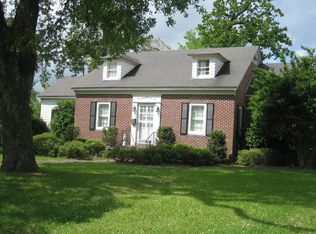 1796 N 7th Ave, Laurel, MS 39440