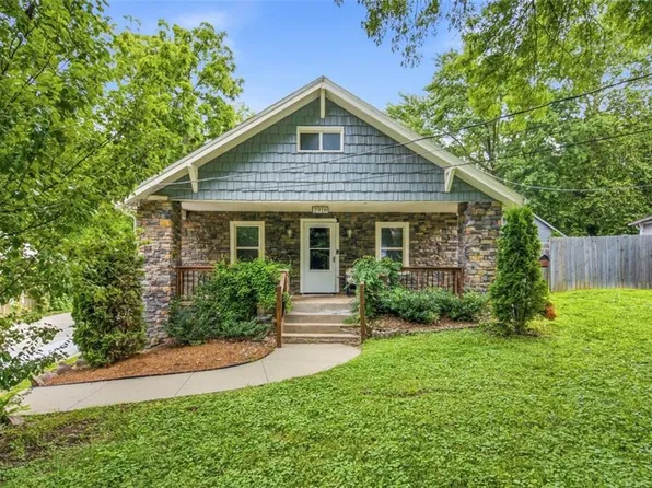 2916 N 52nd St, Kansas City, KS 66104