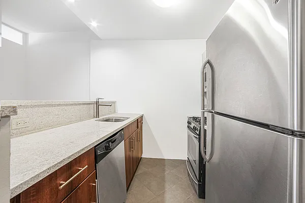 Rented by REAL New York | media 60