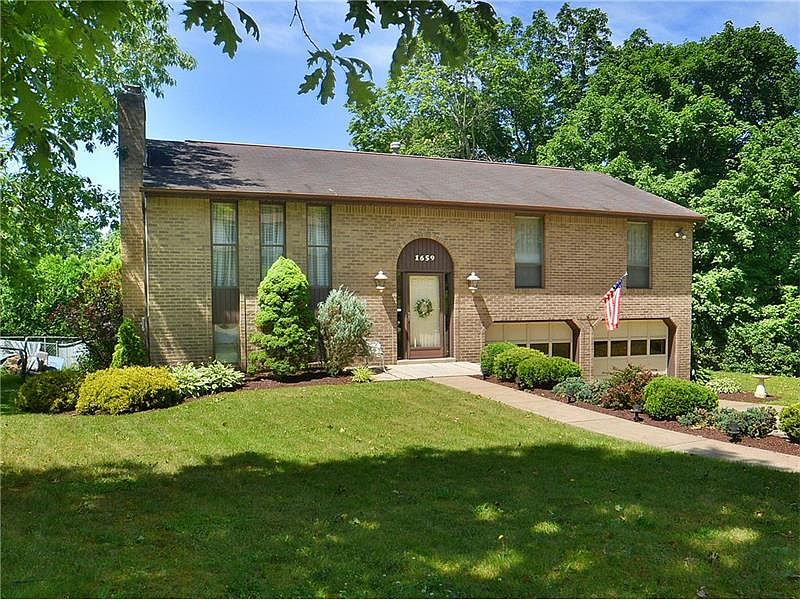 1st image of 1659 Harvest Hill Dr