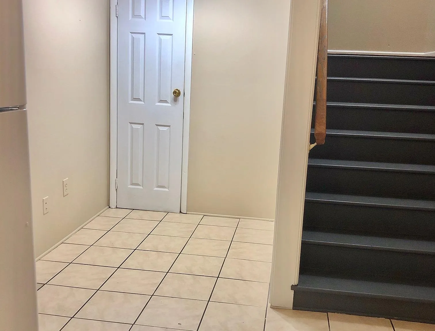 3 bed, $1,084 — Photo 3