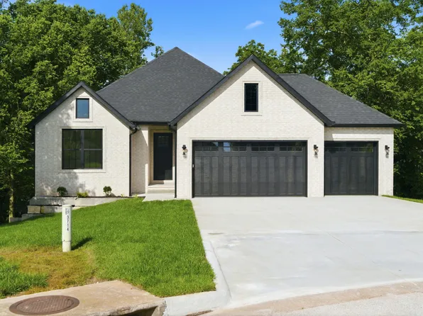 3714 W Rosebrier Court, Springfield, MO 65807