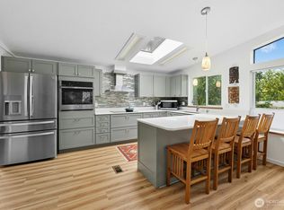 1754 NE Mesford Rd UNIT 30, Poulsbo, WA 98370