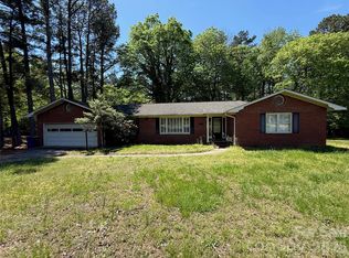 714 Crestmont Dr SE, Concord, NC 28025