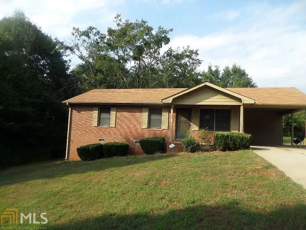 94 Tempie Rd photo 1
