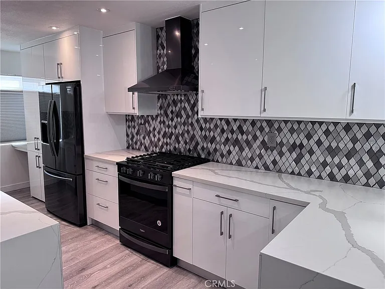 6241 1/2 Nita Ave — Photo 10