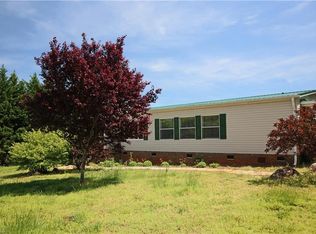 437 Jackson Hill Rd, Denton, NC 27239