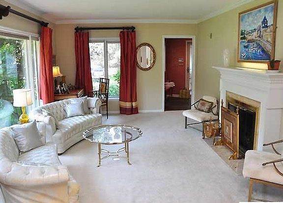 5th image of 8402 Loveland Dr