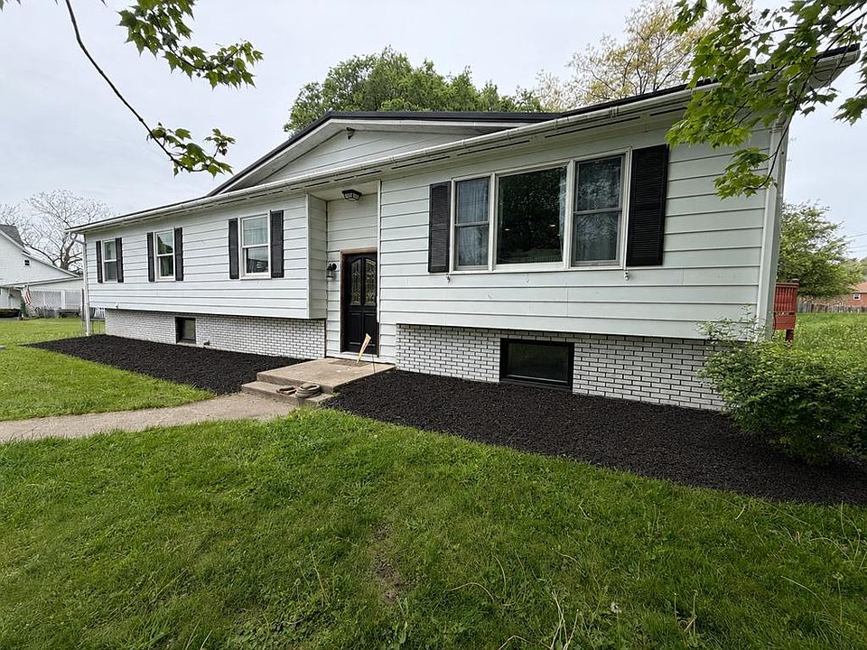 1st image of 47 4th St