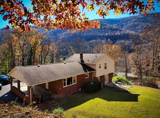 112 Heatherton Dr, Covington, VA 24426