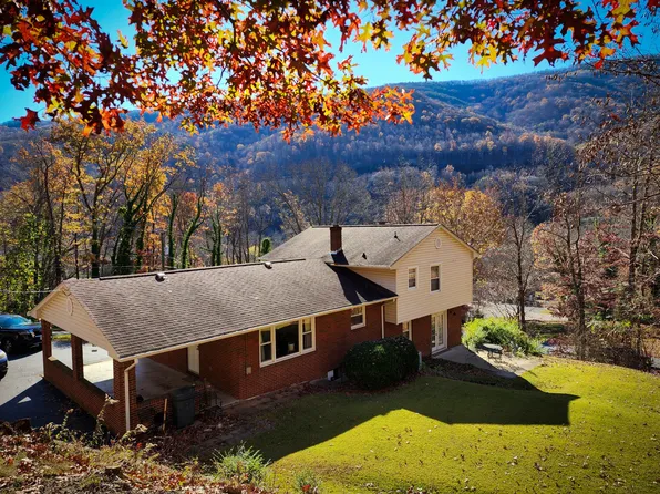 112 Heatherton Dr, Covington, VA 24426