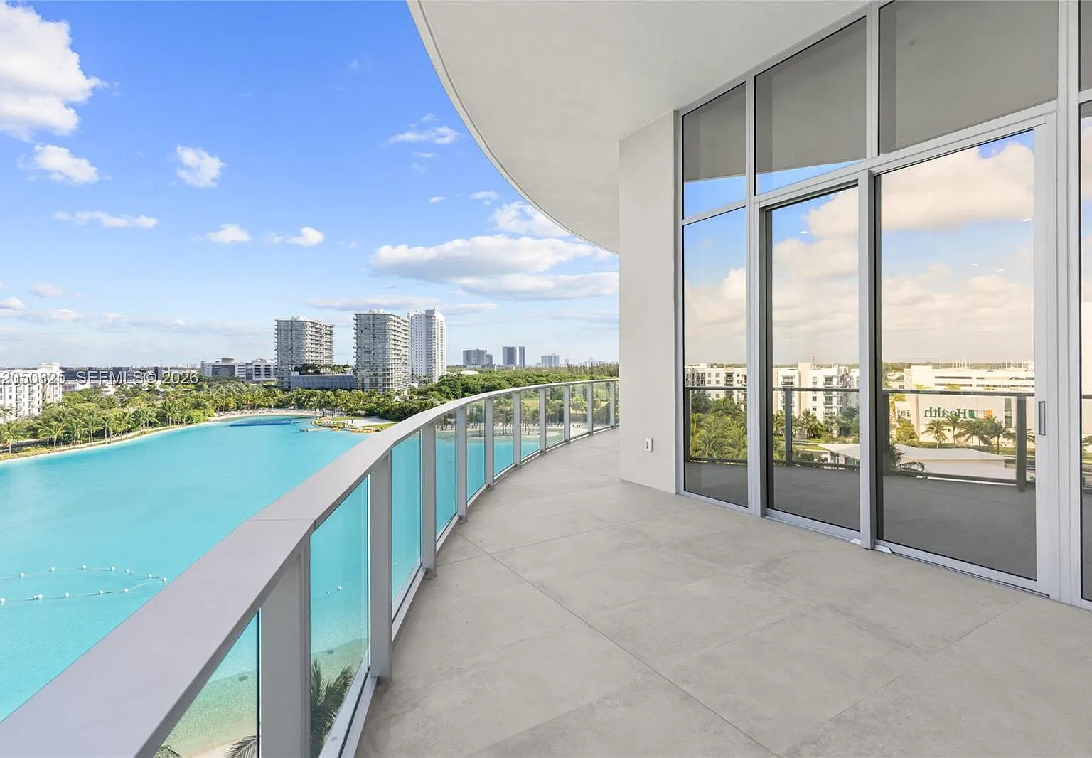 One Park Tower — Photo 1