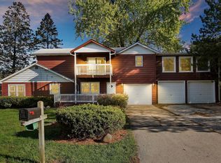 12025 214th Ave, Bristol, WI 53104