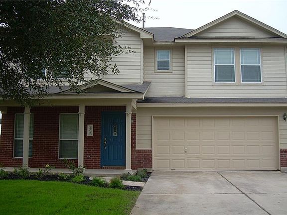 2nd image of 208 Jennifer Ln